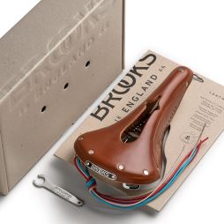 BROOKS B17 Narrow Carved (1)